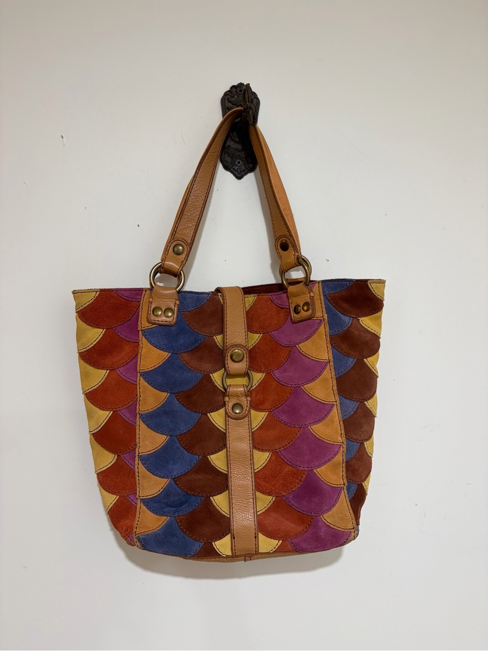 Lucky Brand Multicolor Scallop Suede Hobo with Tan Trim - Picture 2 of 8